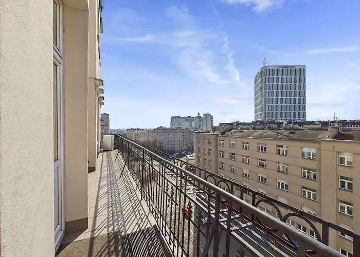 Exceptional Located Near Royal Baths Park By Renters * Warsaw