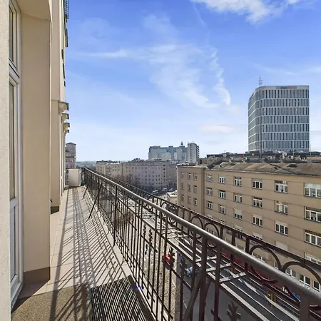 Budget-friendly Located Near Royal Baths Park By Renters * 华沙